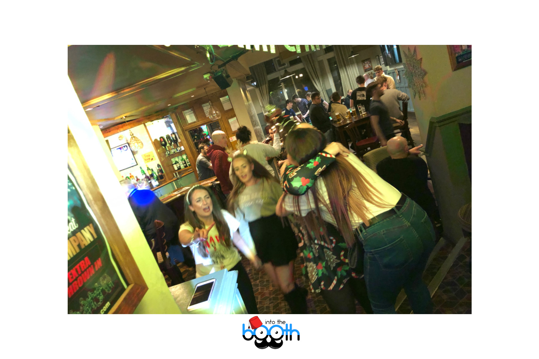 Nags Head Christmas Quiz 2019 | View more photos from the event at gallery.intothebooth.co.uk/u/IntoTheBooth/Nags-Head-Christmas-Quiz-2019